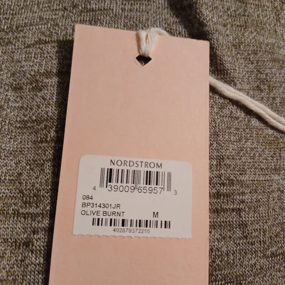 Nordstrom Sun & Shadow Sleeveless Relaxed Tank Top - Picture 6 of 6